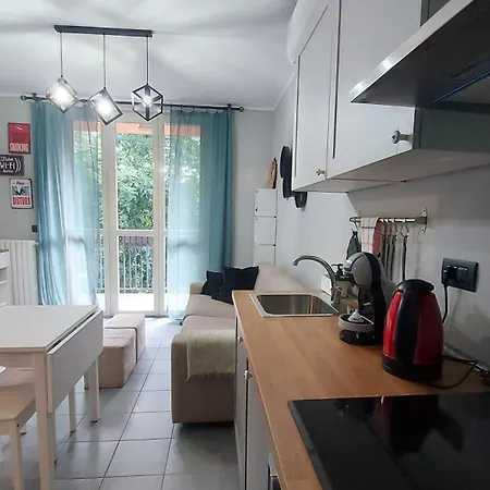 Ugolini Apartman Milánó